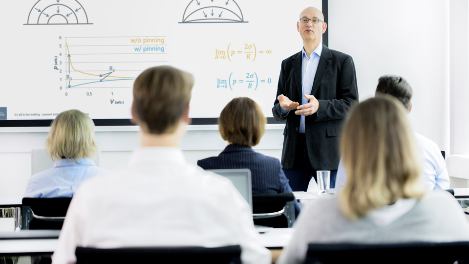 Erleben Sie die Welt der Oberflächen­­ KRÜSS Scientific